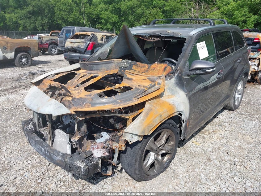 2015 TOYOTA HIGHLANDER auction photo 6