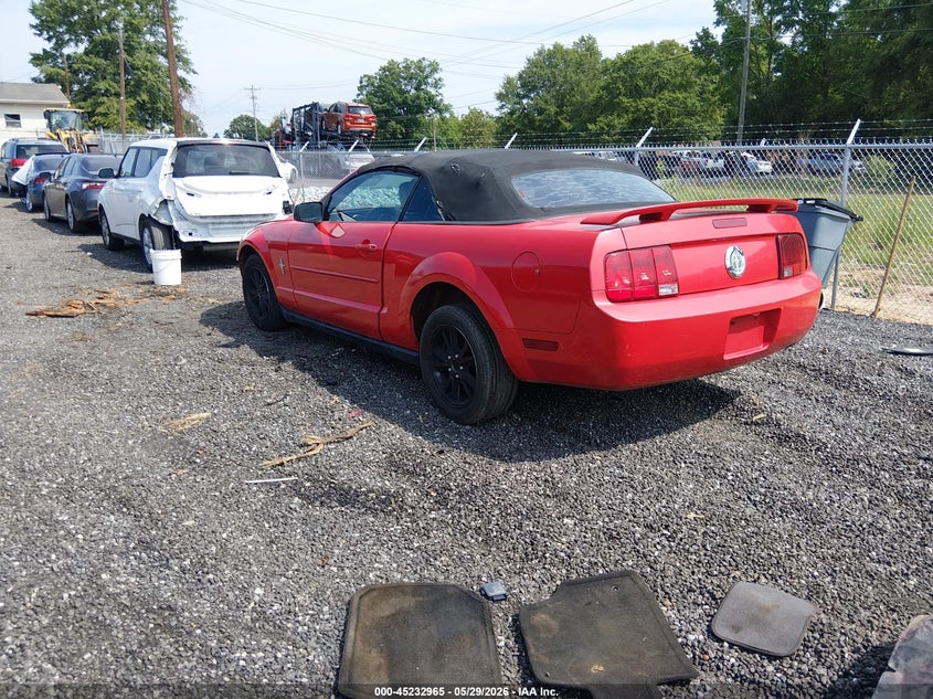 2006 FORD MUSTANG auction photo 3