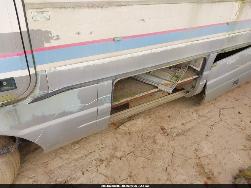 1991 FORD F530 auction photo 6