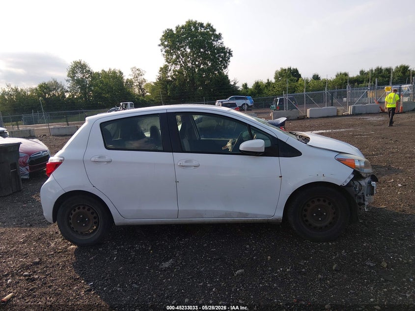 2014 Toyota Yaris Le (Tmc/Cbu Plant) VIN: JTDKTUD37ED591780 Lot: 45233033