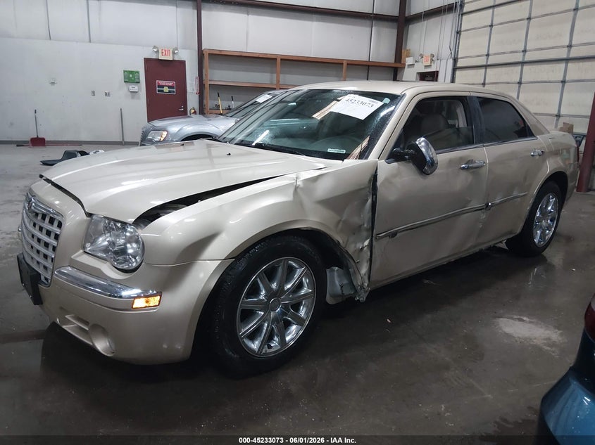 Vin: 2c3ca6ct3ah216414, lot: 45730864, chrysler 300c hemi 20102