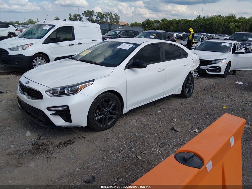 2021 KIA FORTE auction photo 2