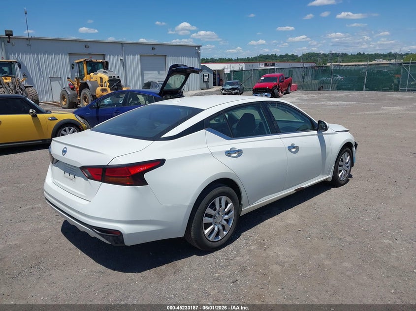 2020 NISSAN ALTIMA auction photo 4