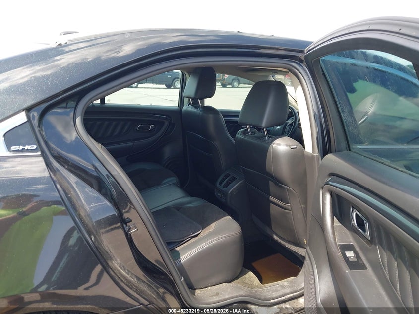2011 FORD TAURUS auction photo 8