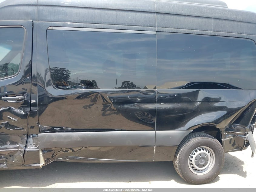 2024 Mercedes-Benz Sprinter 2500 Standard Roof 4-Cyl Diesel VIN: W1Z4KFHY6RP663772 Lot: 45233363