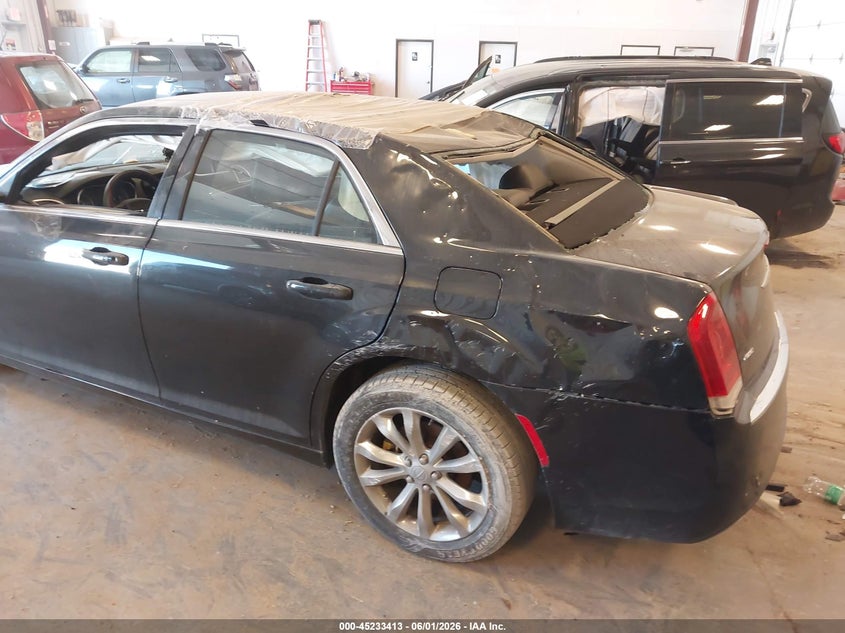 2017 Chrysler 300C Awd VIN: 2C3CCAKG3HH622169 Lot: 45233413