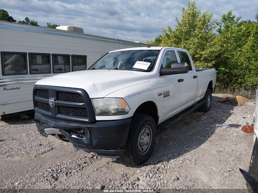 Vin: 3c6ur5hj0fg558296, lot: 45731235, ram 2500 tradesman 20152