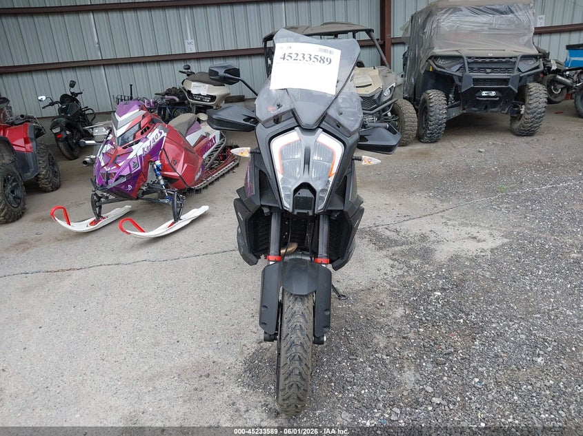 2022 KTM KTM 1290 SUPER ADVENTURE S SPORT_BIKE 2