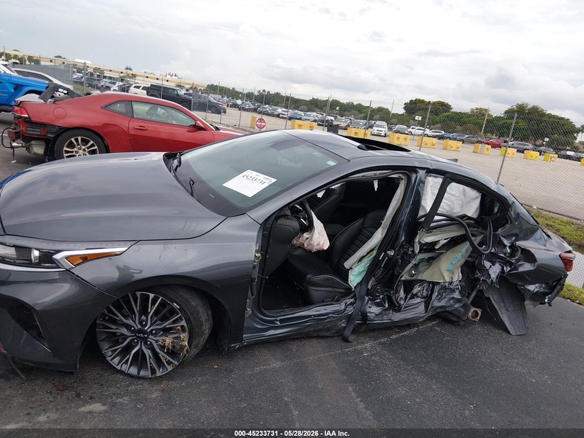 VIN 3KPF54ADXPE582680 2023 KIA FORTE GT-LINE