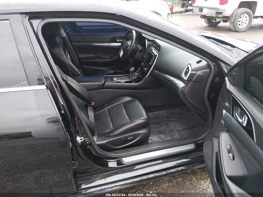 VIN 1N4AA6CV2LC363906 2020 NISSAN MAXIMA SV XTRONIC CVT