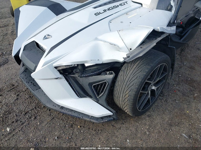 2022 Polaris Slingshot Sl VIN: 57XAAPHD3N8153683 Lot: 45233792