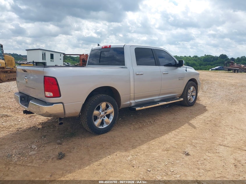 2018 RAM 1500 auction photo 4