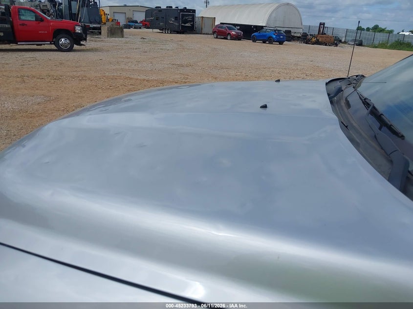 2018 RAM 1500 auction photo 6