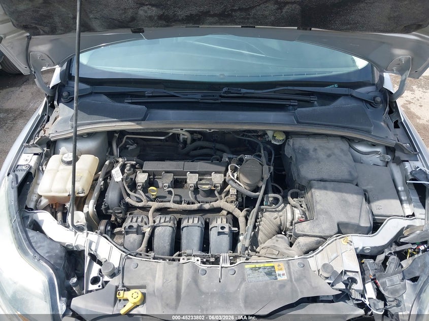 2012 Ford Focus 2.0 Titanium silver Lot 111045233802 Vin 1FAHP3N22CL361958