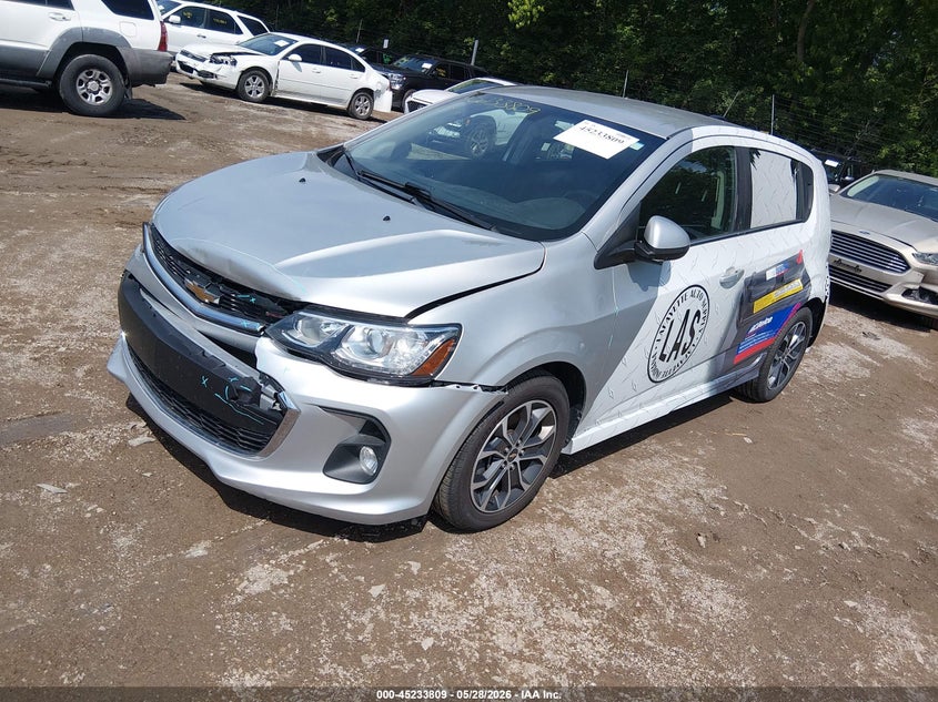 Vin: 1g1jd6sh4h4136255, lot: 45731600, chevrolet sonic lt auto 20172