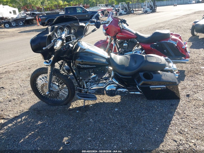 2007 Harley-Davidson Flhx VIN: 1HD1KB4117Y704103 Lot: 45233824