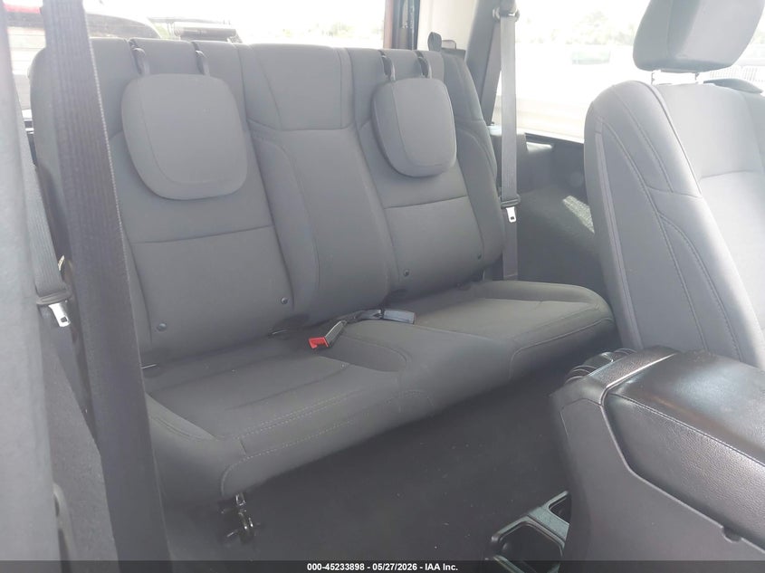2019 JEEP WRANGLER auction photo 8