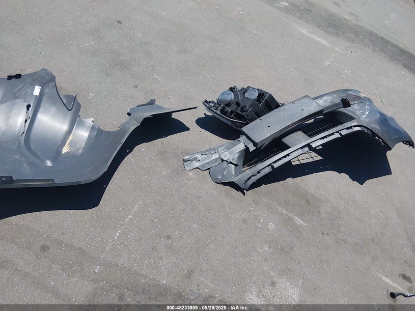 2025 MERCEDES-BENZ SPRINTER 2500 STANDARD ROOF 4-CYL DIESEL HO — Photo 12