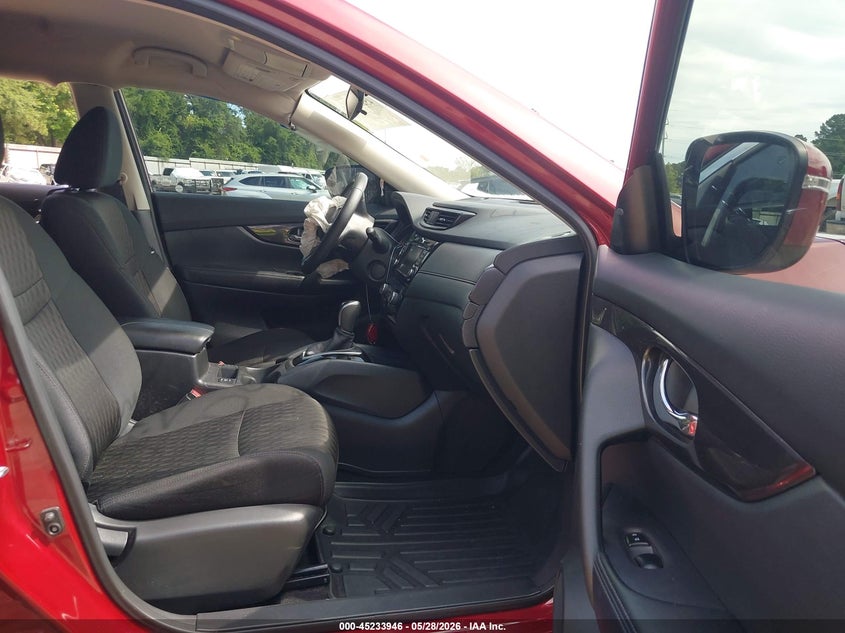 2019 NISSAN ROGUE auction photo 5