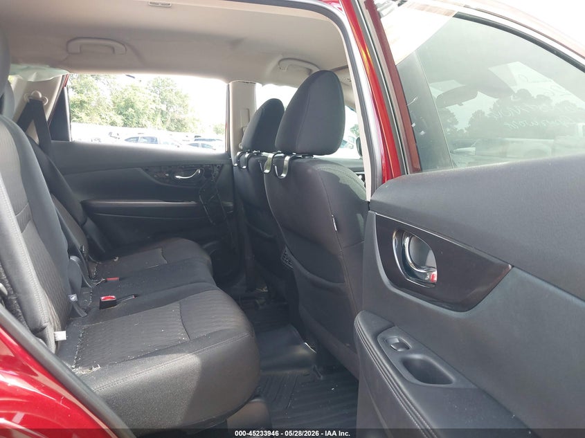 2019 NISSAN ROGUE auction photo 8