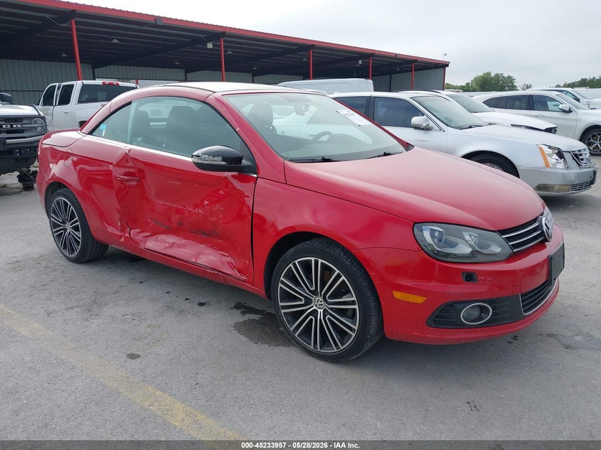 2013 VOLKSWAGEN EOS auction photo 1