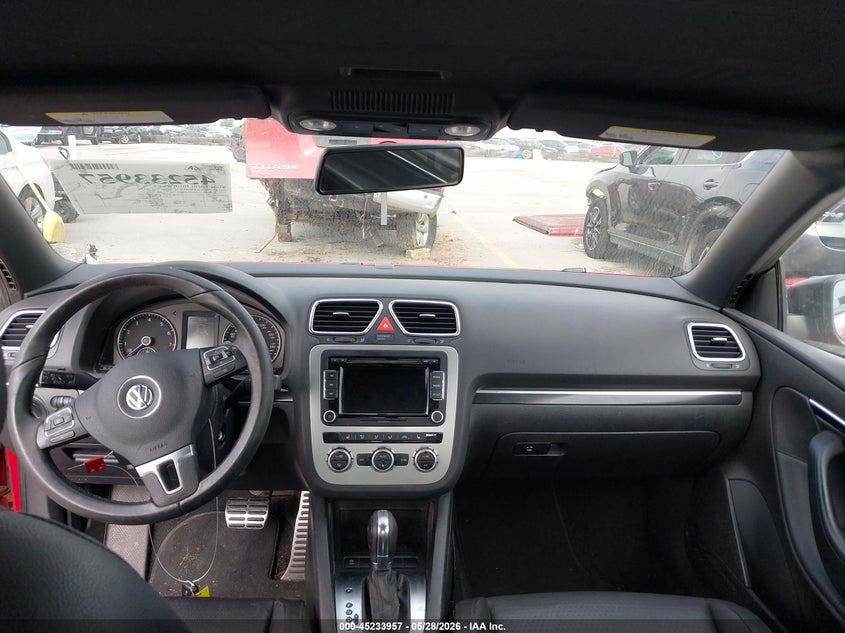 2013 VOLKSWAGEN EOS auction photo 5