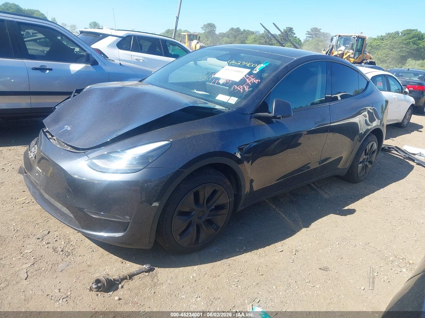 2024 TESLA MODEL Y auction photo 2