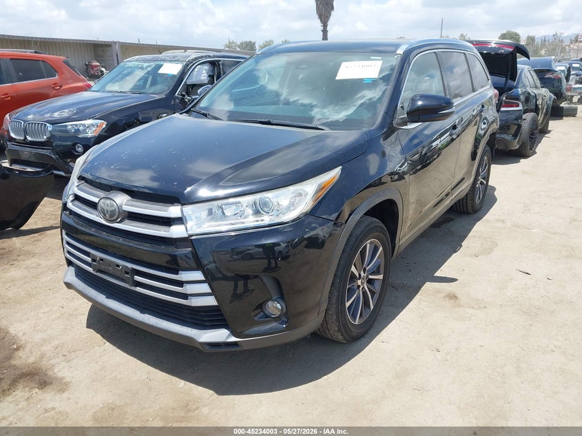 Vin: 5tdkzrfh8ks565659, lot: 45731794, toyota highlander xle 20192
