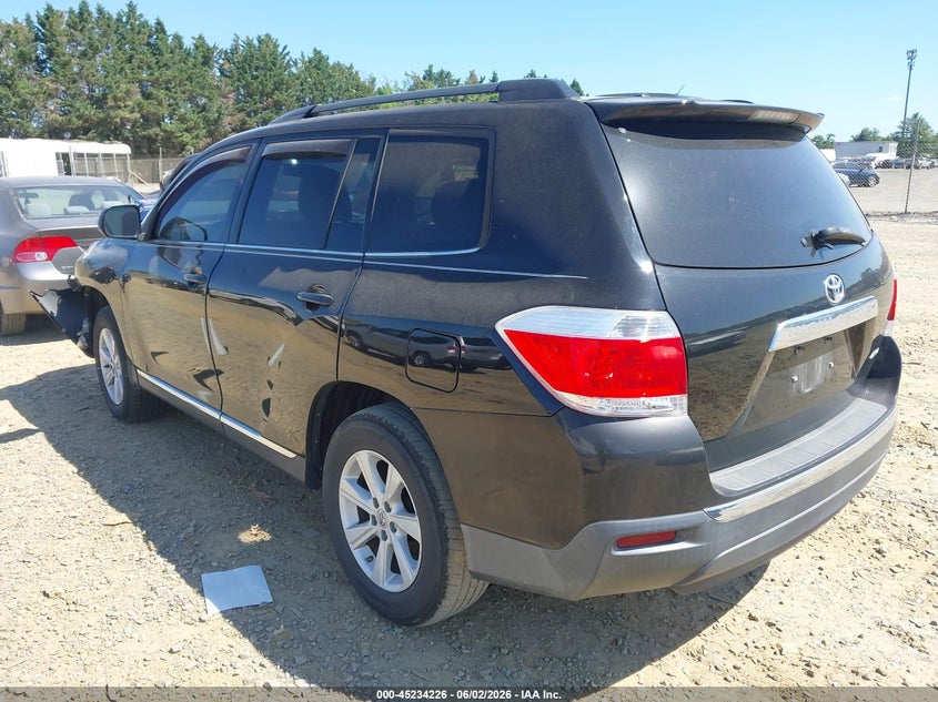Vin: 5tdbk3ehxds226729, lot: 45732017, toyota highlander se v6 20133