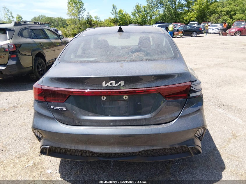 VIN 3KPF24ADXPE622121 2023 KIA FORTE LXS