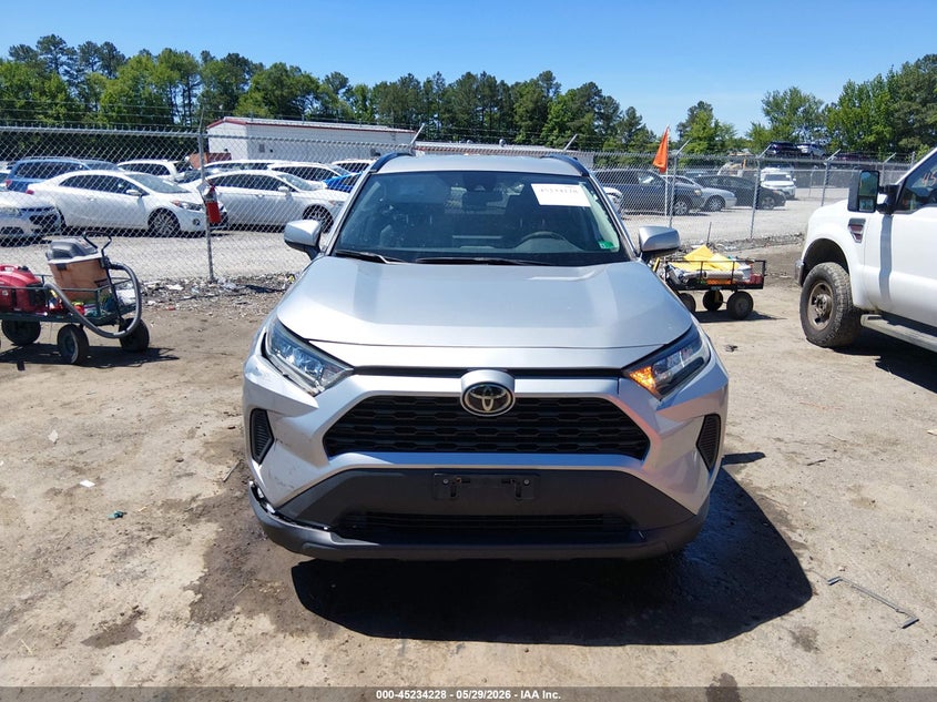 VIN 2T3G1RFV6KC004573 2019 TOYOTA RAV4 LE