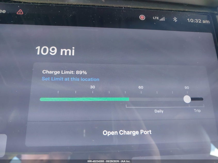 2018 Tesla Model S 100D/75D/P100D VIN: 5YJSA1E21JF293643 Lot: 45234355