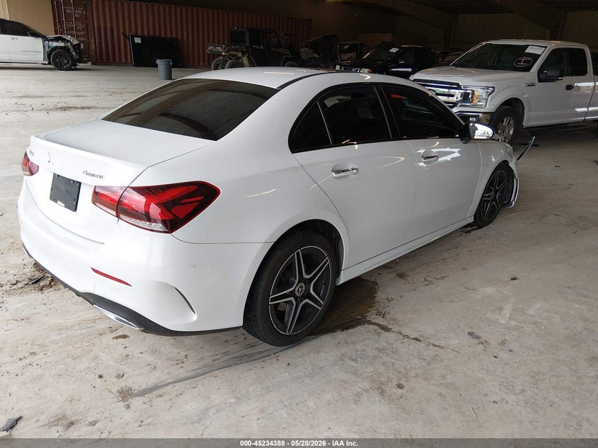 Vin: wdd3g4fbxlw036679, lot: 45732179, mercedes-benz a 220 4matic 20204