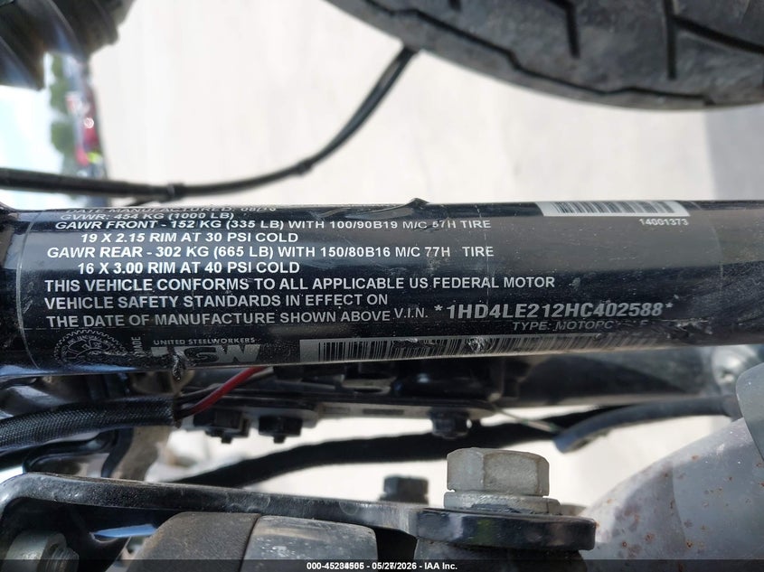 2017 Harley-Davidson Xl883 Iron 883 VIN: 1HD4LE212HC402588 Lot: 45234505