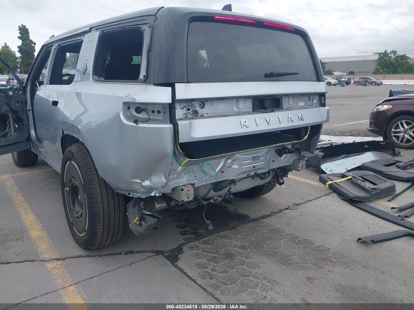 2025 Rivian R1S Adventure Dual Motor Large Pack/Adventure Dual Motor Max Pack VIN: 7PDSGBBAXSN052871 Lot: 45234519