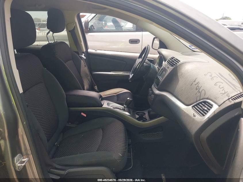 3C4PDCBG3CT174960 2012 Dodge Journey 3.6 Sxt grey
