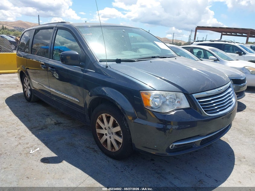 2014 Chrysler Town & Country Touring