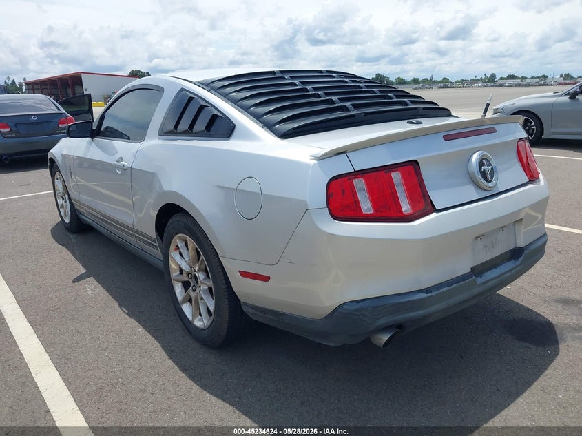 Vin: 1zvbp8am6b5159015, lot: 45732415, ford mustang v6 premium 20113