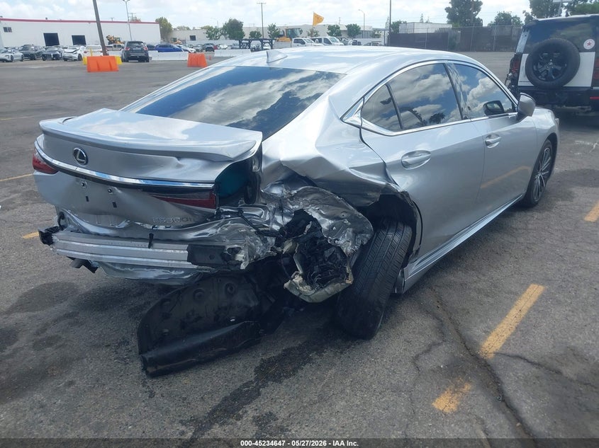 Vin: 58ada1c17su063234, lot: 45732438, lexus es 300h 20254