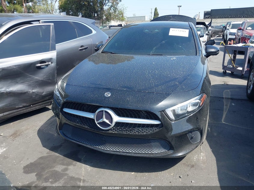 2020 Mercedes-Benz A 220 VIN: W1K3G4EB1LW044624 Lot: 45234901