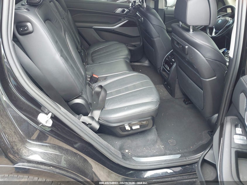 2019 BMW X7 auction photo 8