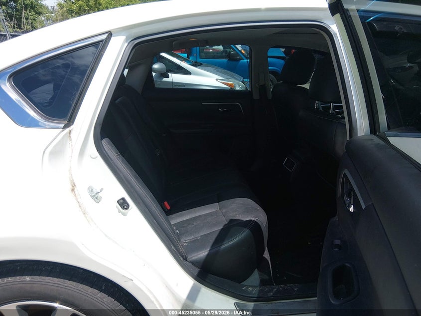 2016 NISSAN ALTIMA auction photo 8