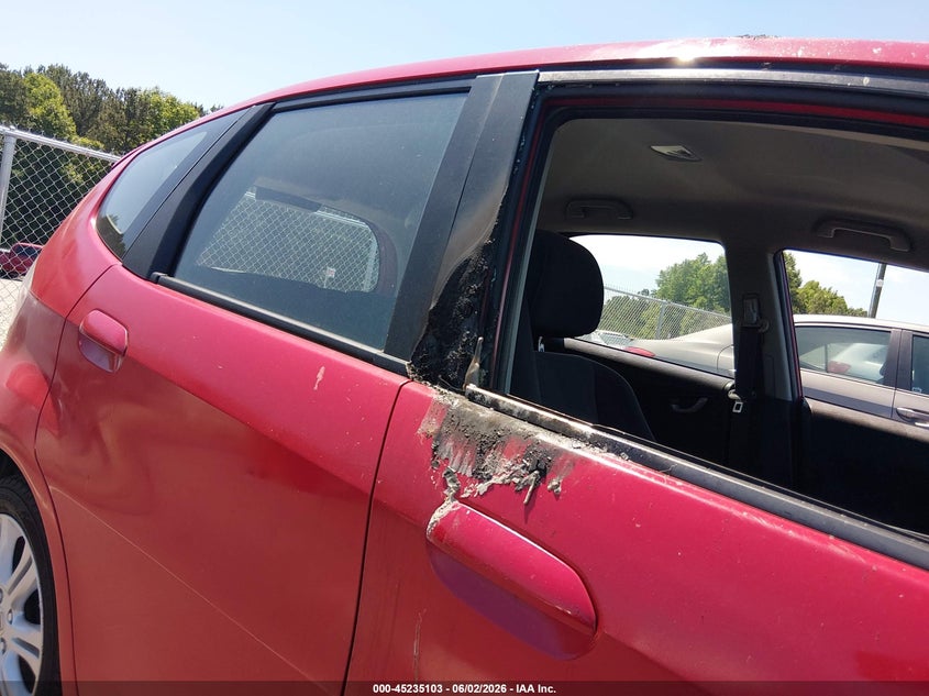 2010 HONDA FIT auction photo 6