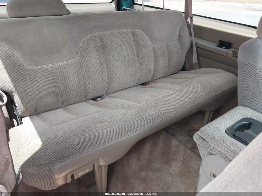 1996 GMC Yukon VIN: 3GKEK18R6TG504971 Lot: 45235210