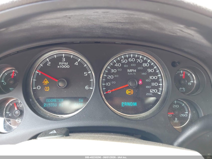 2010 GMC YUKON XL 1500 auction photo 7