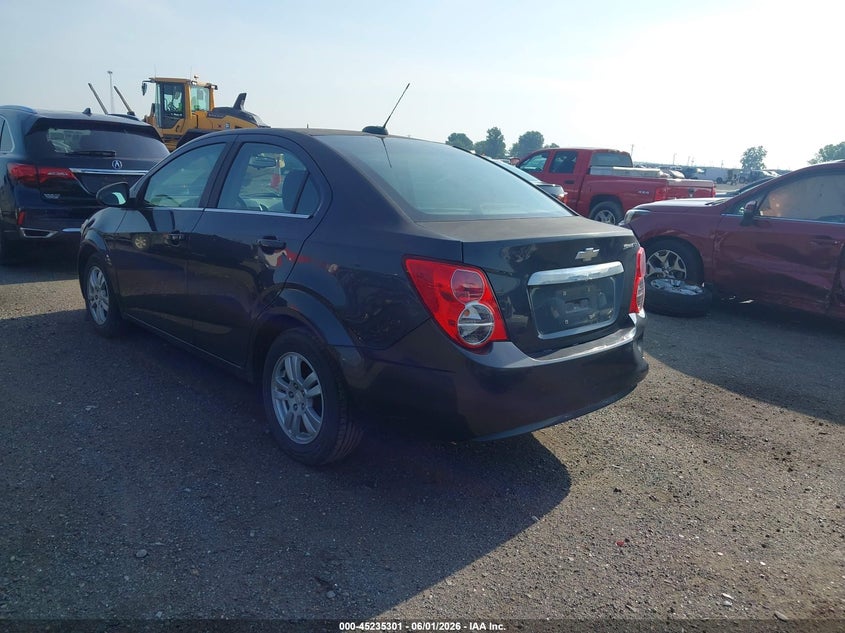 Vin: 1g1jc5sg2f4213349, lot: 45733092, chevrolet sonic lt auto 20153