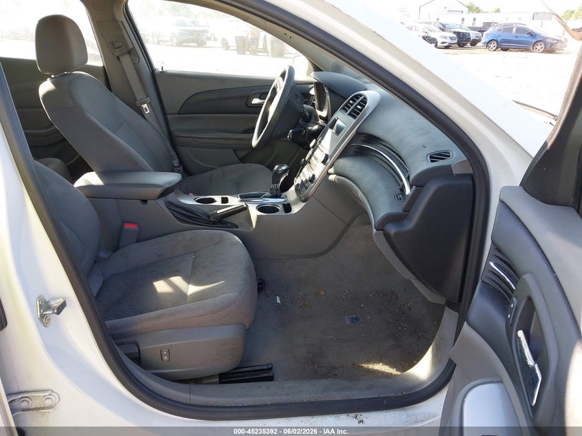 2015 CHEVROLET MALIBU auction photo 5