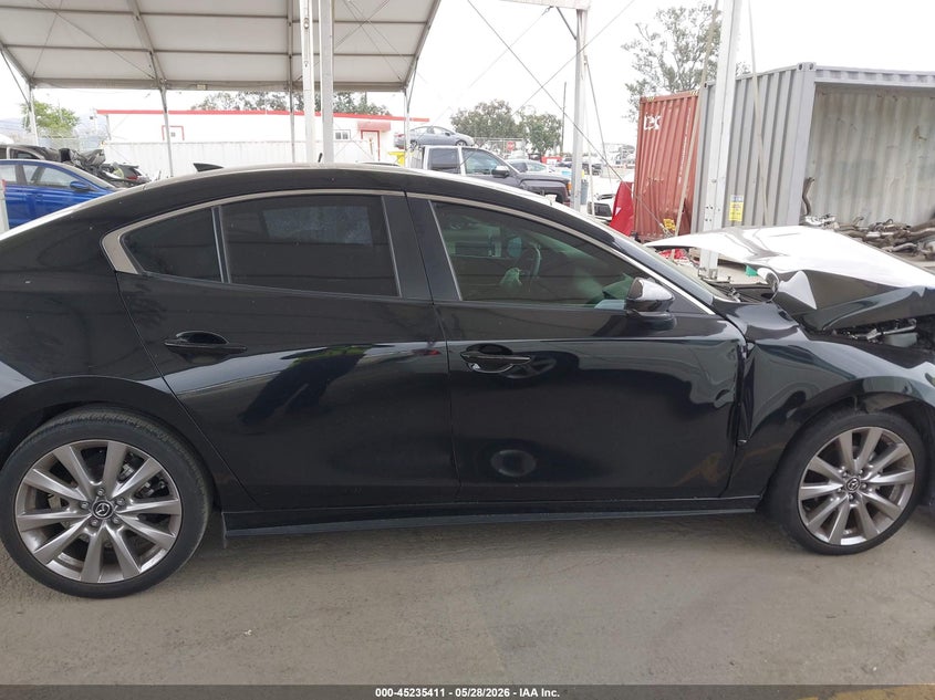 2020 Mazda Mazda3 Preferred Package VIN: 3MZBPADL3LM130531 Lot: 45235411