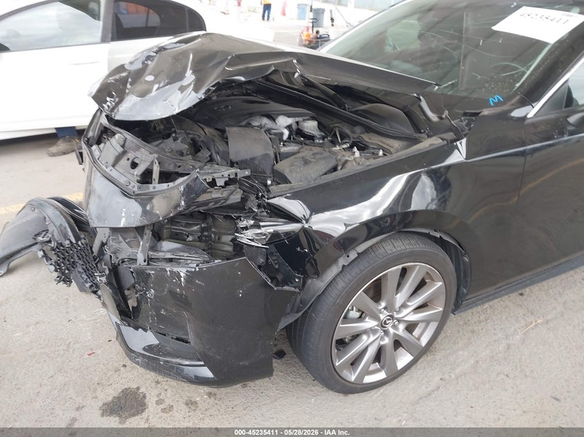 2020 Mazda Mazda3 Preferred Package VIN: 3MZBPADL3LM130531 Lot: 45235411