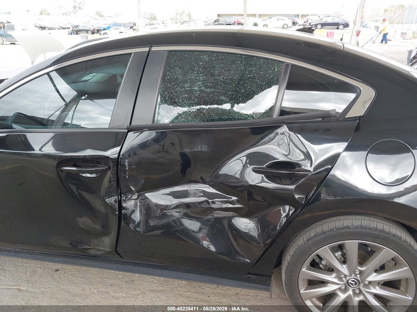 2020 Mazda Mazda3 Preferred Package VIN: 3MZBPADL3LM130531 Lot: 45235411